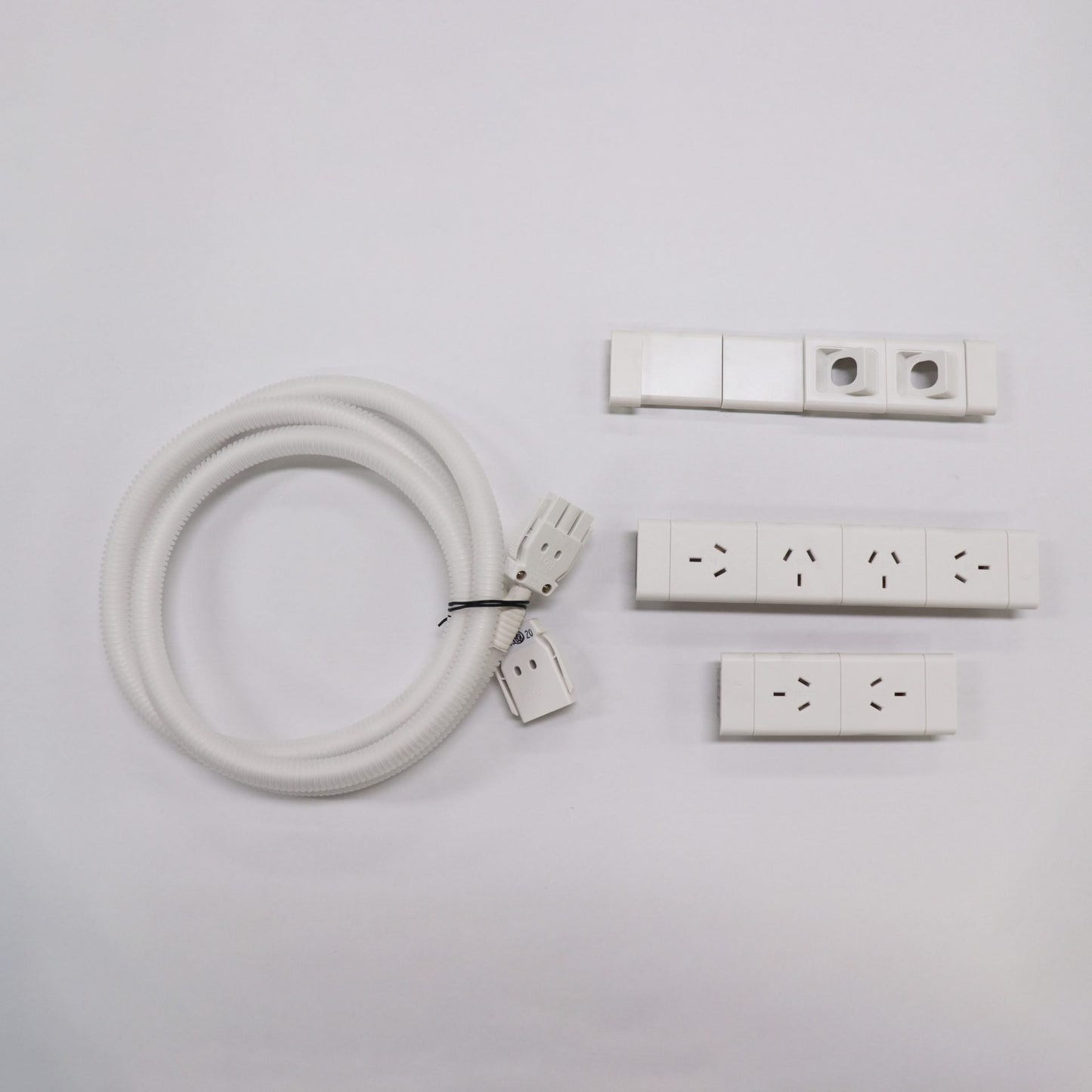 Boost Plus Soft Wire Kit - 6 GPO + 2 Data - White
Suits Users With A Workstation Width Of 1800mm
Also Includes 1 x 20AMP Lead In Conduit
2 Year Warranty