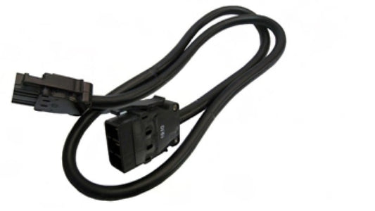 Connector Lead 4000mm Long c/w Male and Female CL4000WE Coupler (20 Amp) **White**